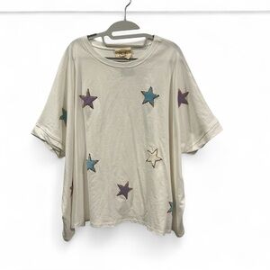 NWT Fantastic Fawn oversized Cream Star patch & sequin Tee size M